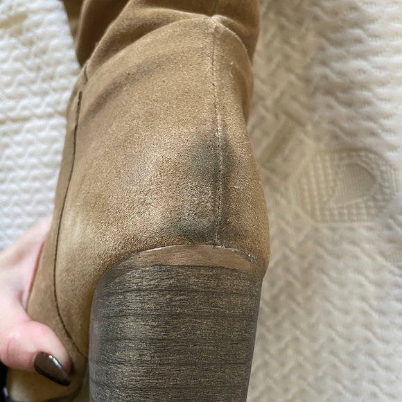 Crown Vintage Brown cow Suede Boots - Picture 5 of 9